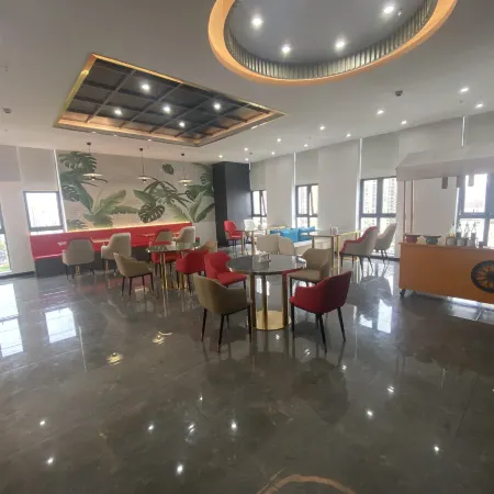 Me Young Me House Hotel (Changsha Quantang)
