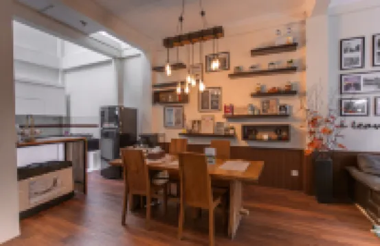 Inez Homestay - Guest houses