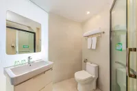 Shenzhen Dameisha Toronto Hotel - Beach
