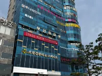H Avenue Hotel Gwangalli Branch Hotels near Gwangan Bridge