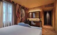 WorldHotel Casati 18 Hotels near Libreria Puccini
