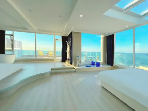 Houhai Art Villa