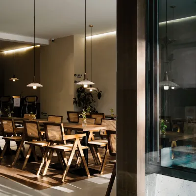 Painting House Hotel (West Lake Hubin Hefang Street) โรงแรมใกล้เขตเมืองเก่า