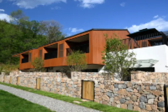 又見山·黑裏河森林リゾート民宿