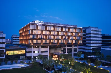 Aloft Beijing Huairou Отели рядом с достопримечательностью «Xizhuangcun»