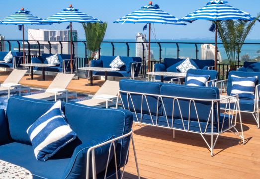 시암 디자인 호텔 인피니티 풀 전경