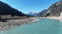 JI Hotel (Nyingchi Bome) - Bergblick