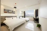 Haoting Smart Film Café Hotel (Handan Airport)