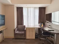 Holiday Inn Express TAOYUAN by IHG Hotels near Jingfugong