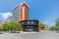 桔子飯店（青島棧橋海景店） 青島站附近的飯店
