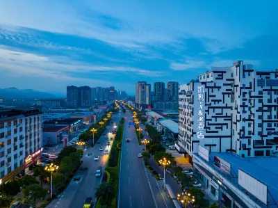 Kelly · N&M Hotel (Guilin North High-speed Railway Station) Các khách sạn gần Guilin West Railway Station