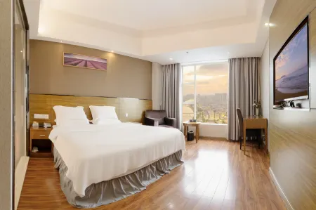 Ruijing Hotel Отели в г. Хуачжоу