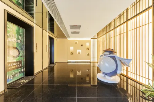 龍貓精靈｜•YOUNG•IS•DIFFERENT•飯店（陽江百利廣場店）