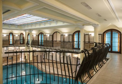 1. 코린티아 호텔 ..