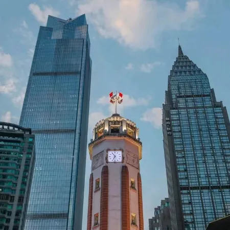 Laixi Hotel (Chongqing Jiefangbei Pedestrian Street Hongyadong Branch)