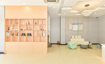 Baijiafu Business Hotel