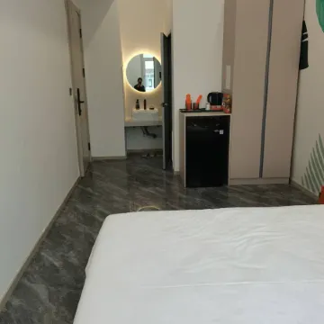 Tuyue Homestay (Daqian Middle School)