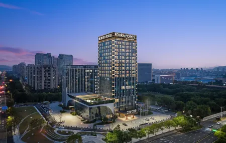 Four Points by Sheraton Huzhou Отели рядом с достопримечательностью «Yuanxiangxiaozhen Sceneic Area»
