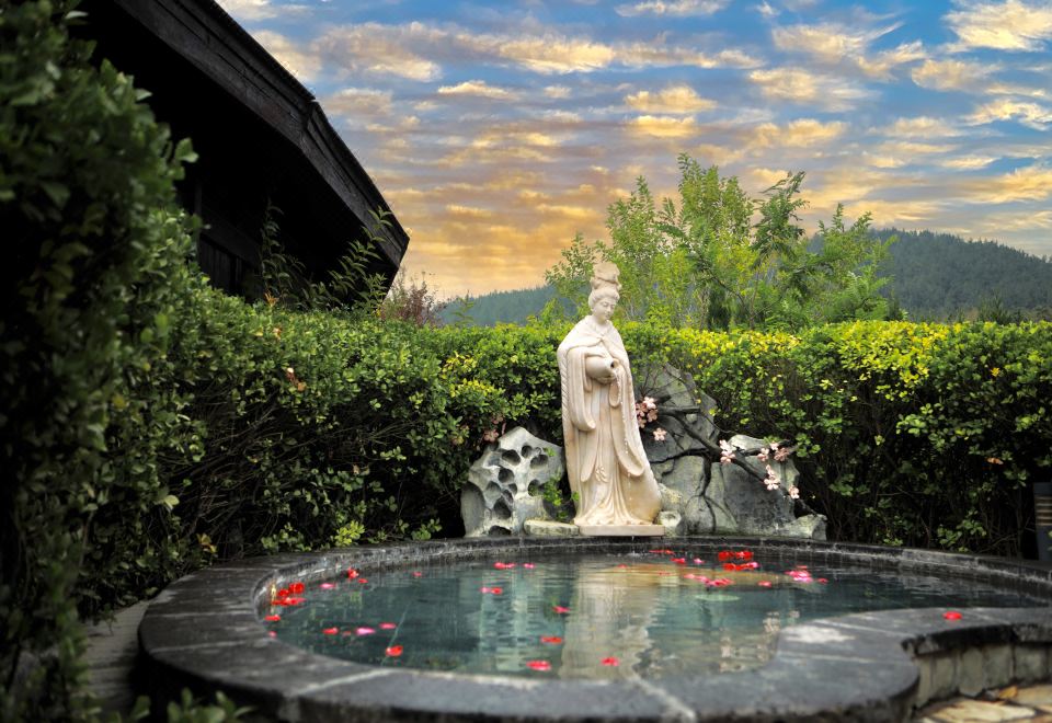 3. 다롄 뤼순 텐무..