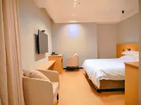 Yushi Apartment