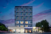 Xi Coast Smart Hotel (Lingshui Xincun Town Nanwan Monkey Island Branch) Hotels near Daydaybabe