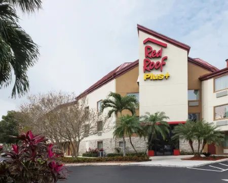 Red Roof Plus+ West Palm Beach Hotels in West Palm Beach