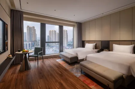 Chongqing Girit Holiday Inn Отели рядом с достопримечательностью «Baguocheng»