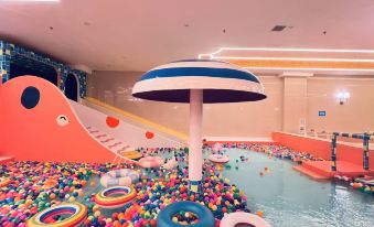 Mishan Water Palace Hotel