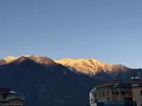 林芝岩廬雪山富氧別院（尼洋河店）