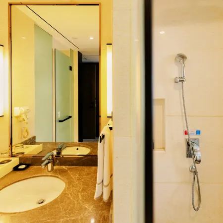 Crown Hotel