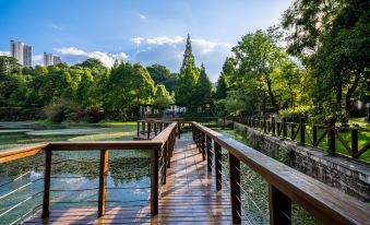 Poly Hot Spring Guiyang Hotel