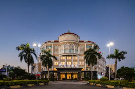 Starway Hotel (Dongxing Port)