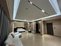 Heyue Hotel Hotels in Sunwu
