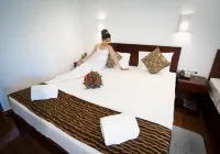 Carolina Beach Resort & Spa Hotels in Puttalam