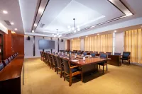 Ningjin Debai Hot Spring Garden Hotel