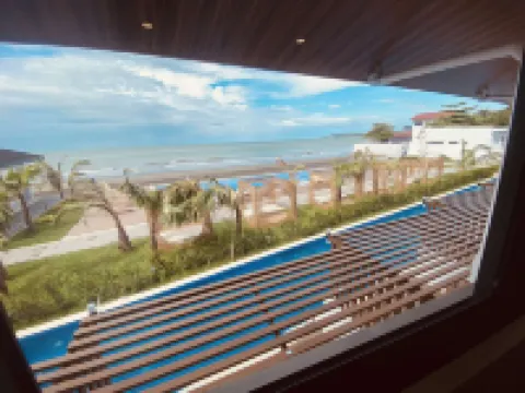 Hudor Resort - Bauang, La Union Hotéis em Bauang