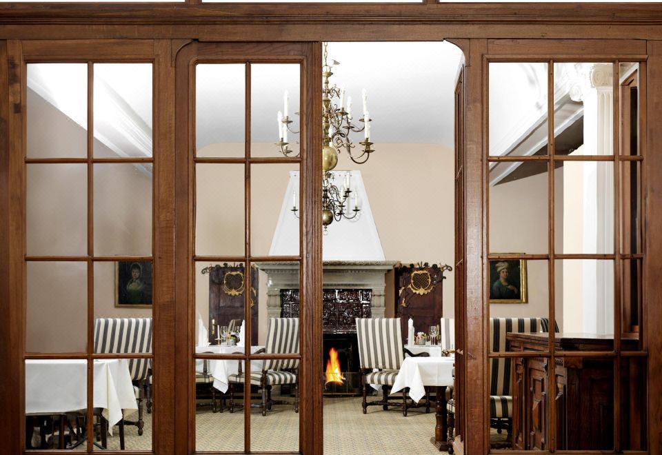 [Grand Hotel Beau Rivage Interlaken의 우아한 실내]