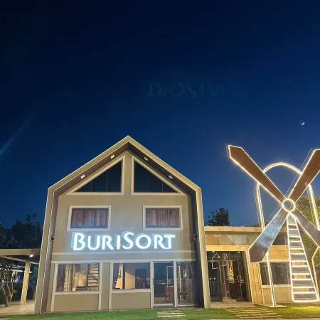 Burisort Buriram Отели рядом с достопримечательностью «Стадион «Чанг Арена»»