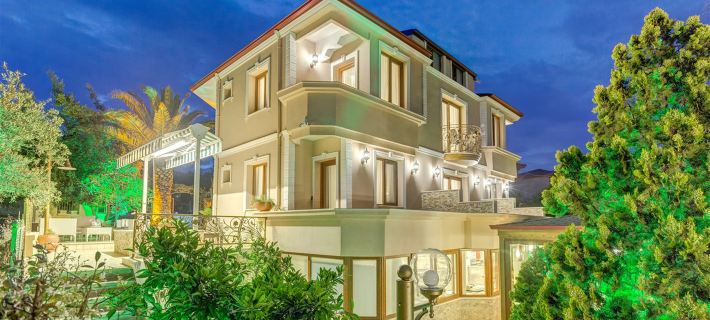 Cunda Özerbey Konağı Hotels in Ayvalık