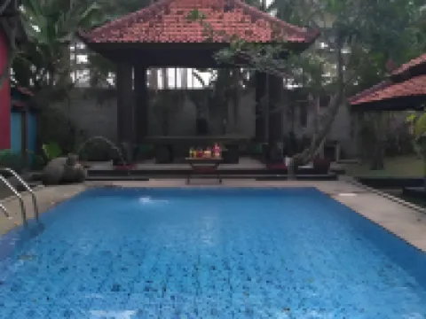 Villa Marina Anyer Hotels in Serang Regency