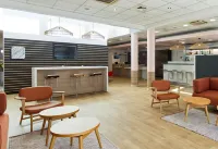 B&B Hotel Orly Rungis Aéroport 3 étoiles Hotels in Chevilly-Larue