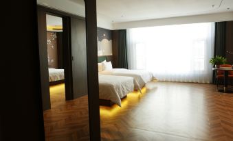 Four Seasons Nabo Hotel