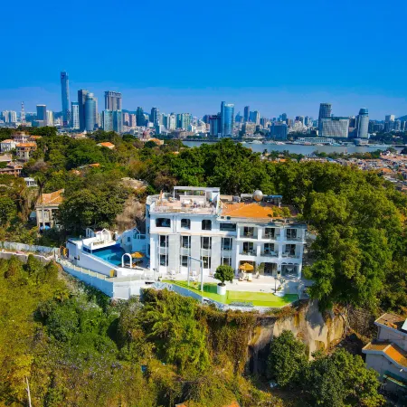 Sea Symphony Hotel