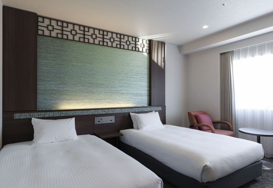 나가사키 JR규슈 호텔의 모던한 로비