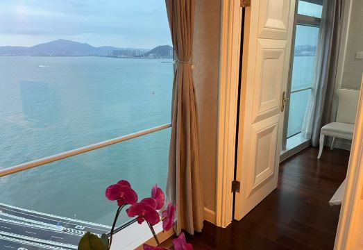 청하이완 아파트 전망