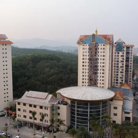 Mengla Yuehe Hotel