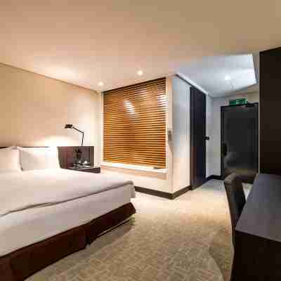 THE SKY HOTEL Rooms