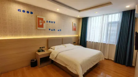 Yongning Homeinn Ripple · Yun Hotel Отели рядом с достопримечательностью «Yongning Hequan Lake Tourist Area»