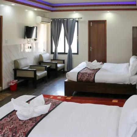 HOTEL 11 THAMEL