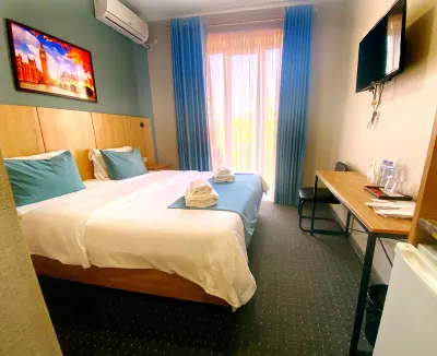 Apple Hotel